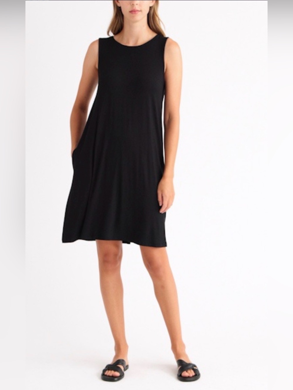 Caslon 2X Black Sleeveless Swing Dress with Pockets